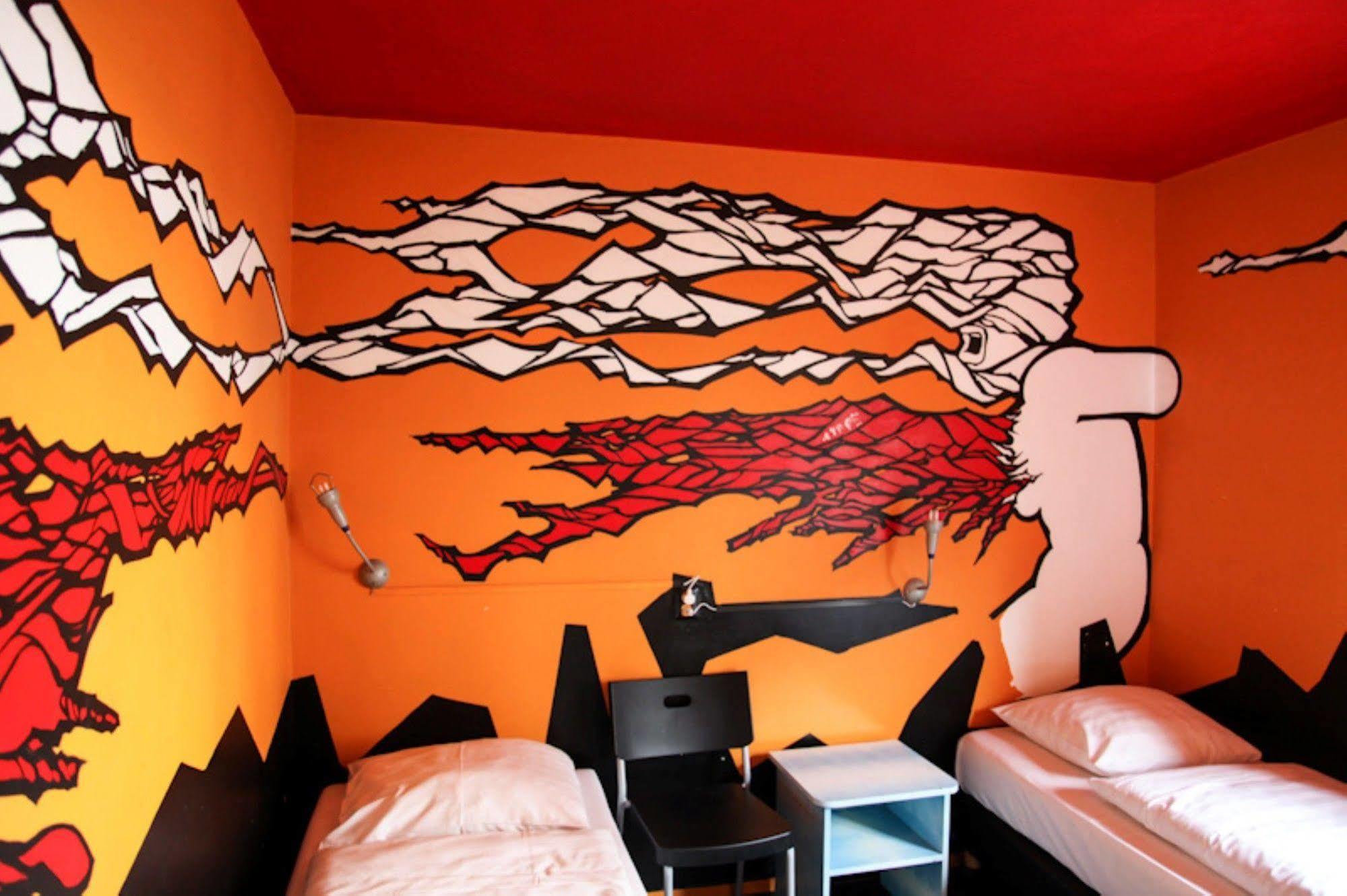 St Christophers Inn At The Winston Amsterdam Dış mekan fotoğraf